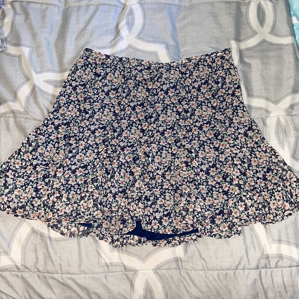 Vestique skirt